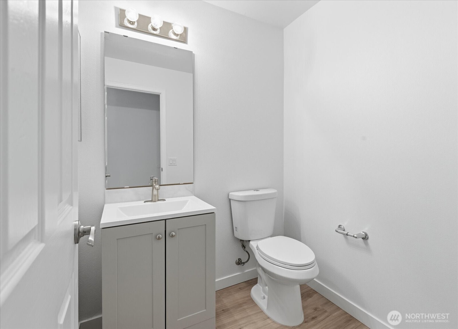 3808 S 335th Place