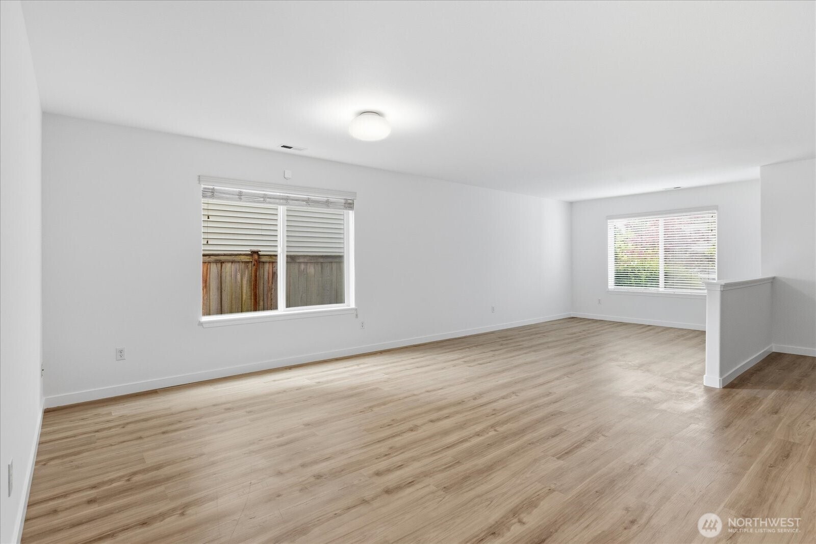 3808 S 335th Place