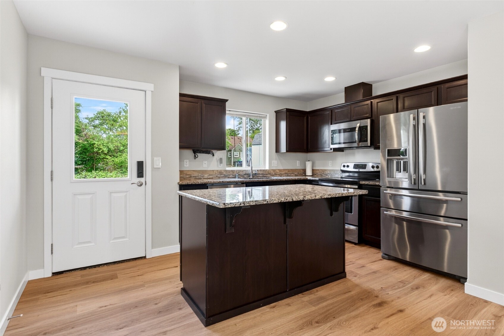 1307 E 67th