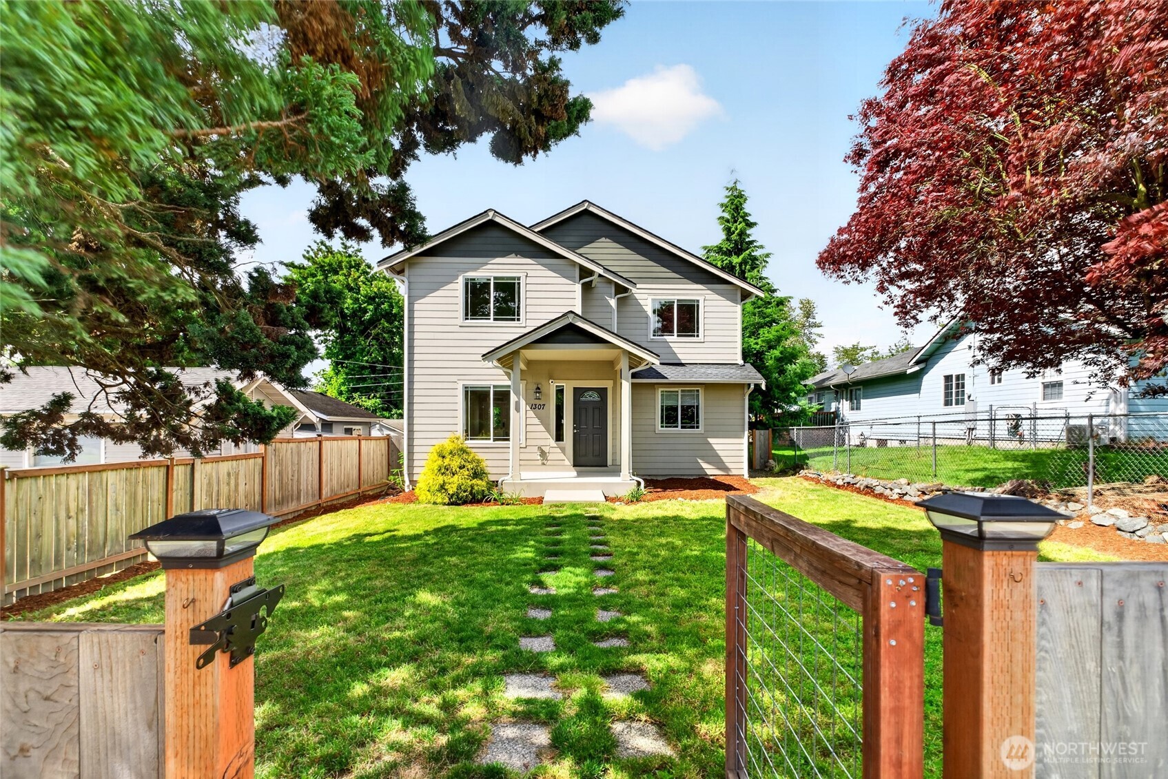 1307 E 67th