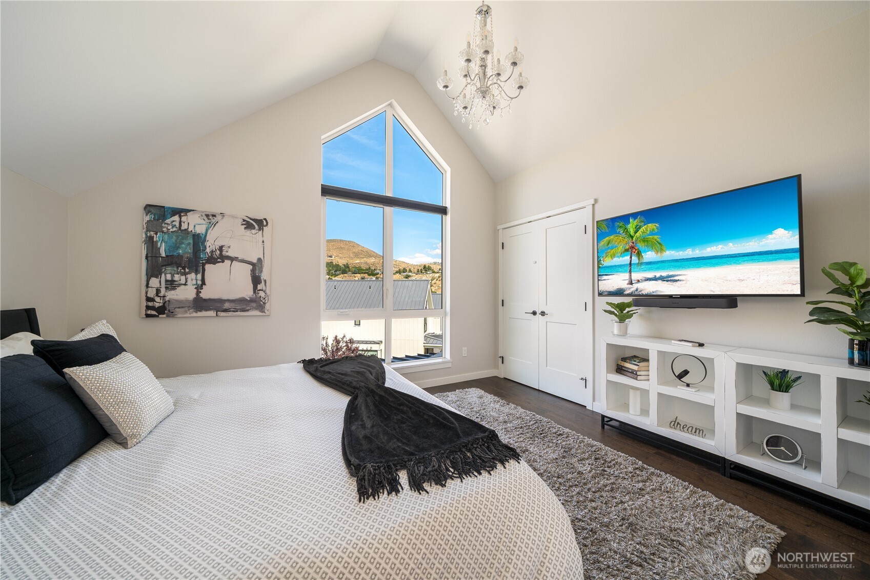 1462 Bighorn Way