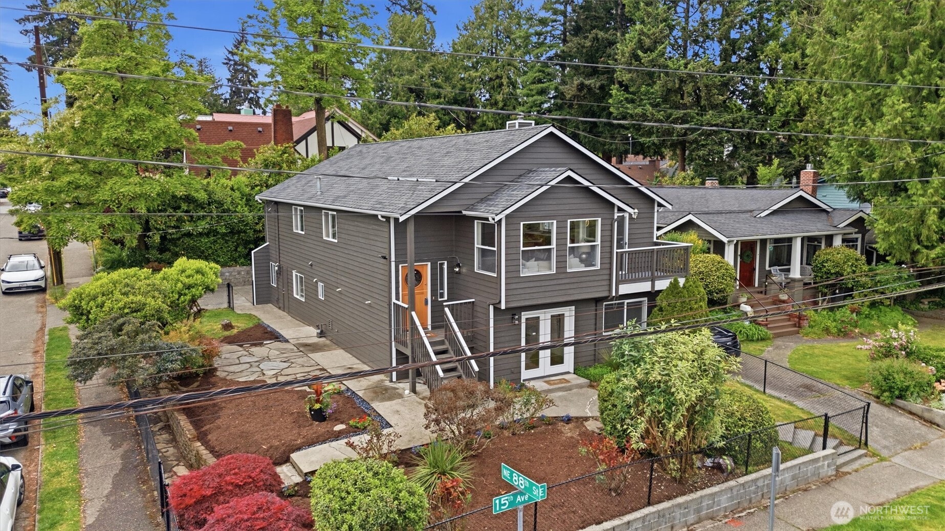 8803 15th Avenue NE