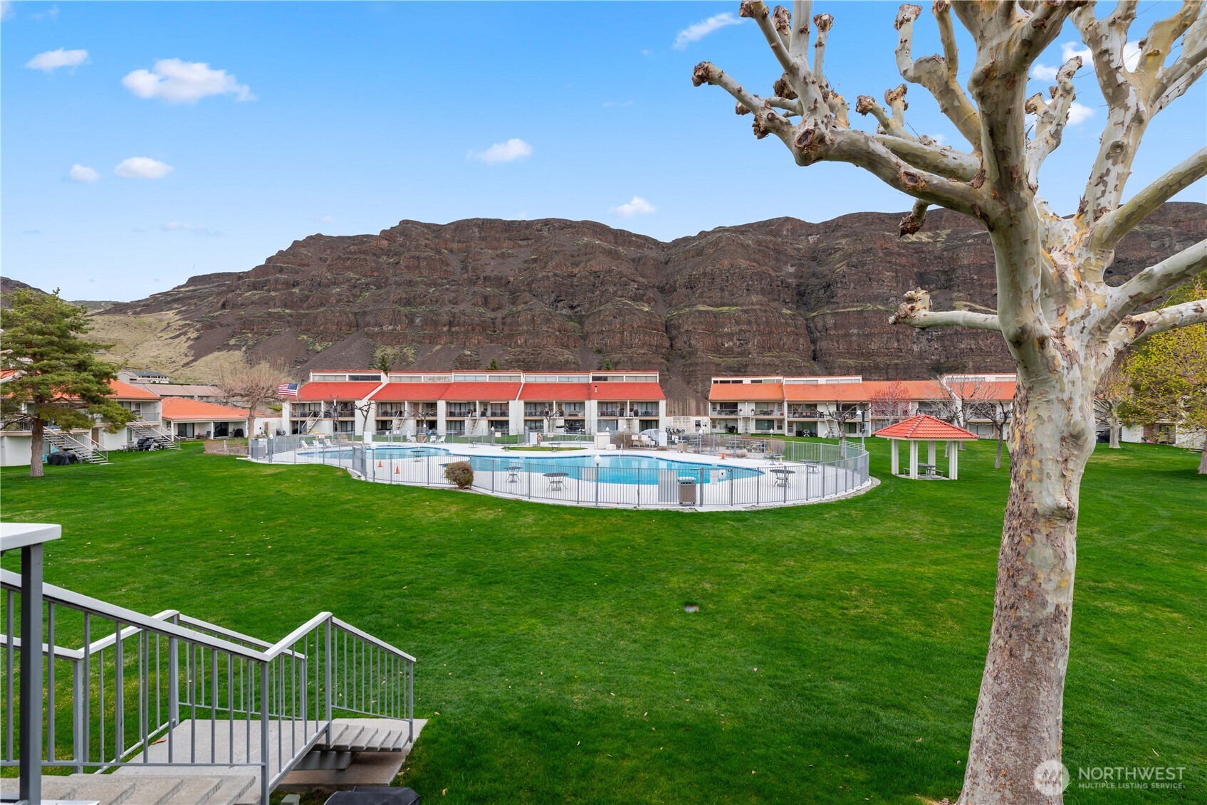 8903 Crescent Bar Road Unit: 154