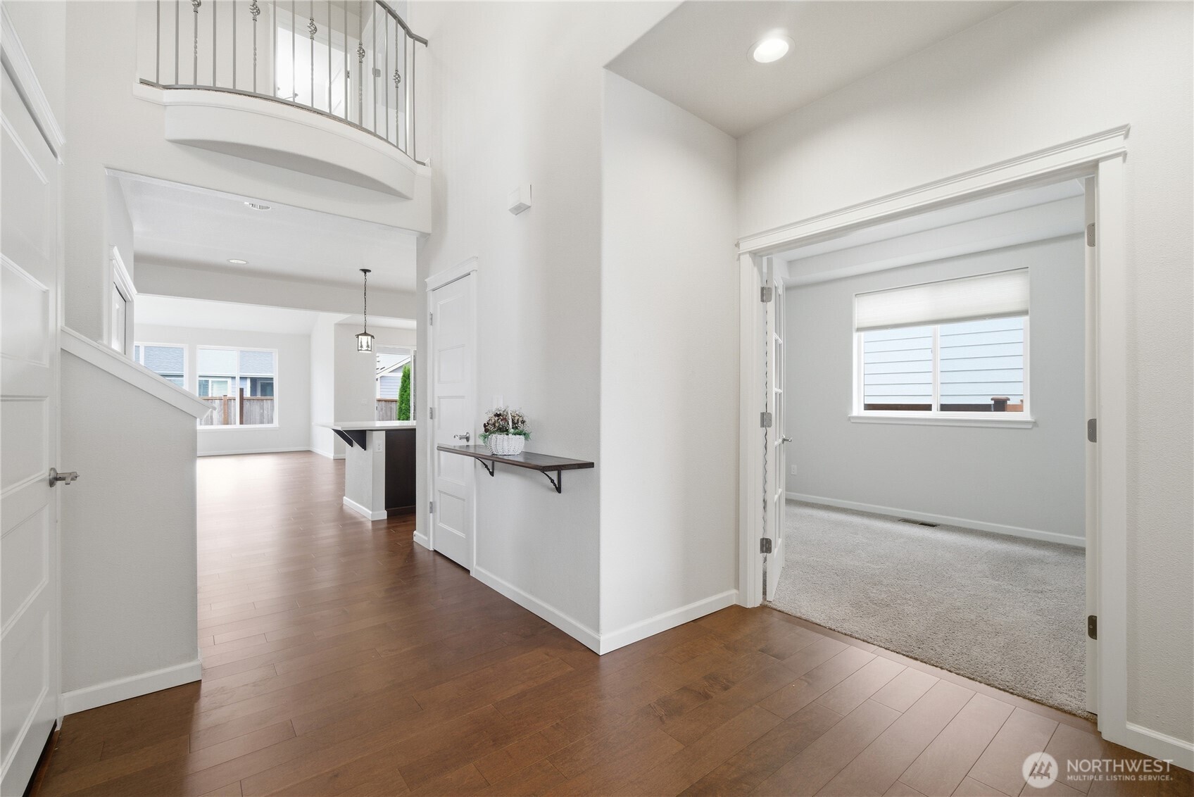9639 6th Way SE