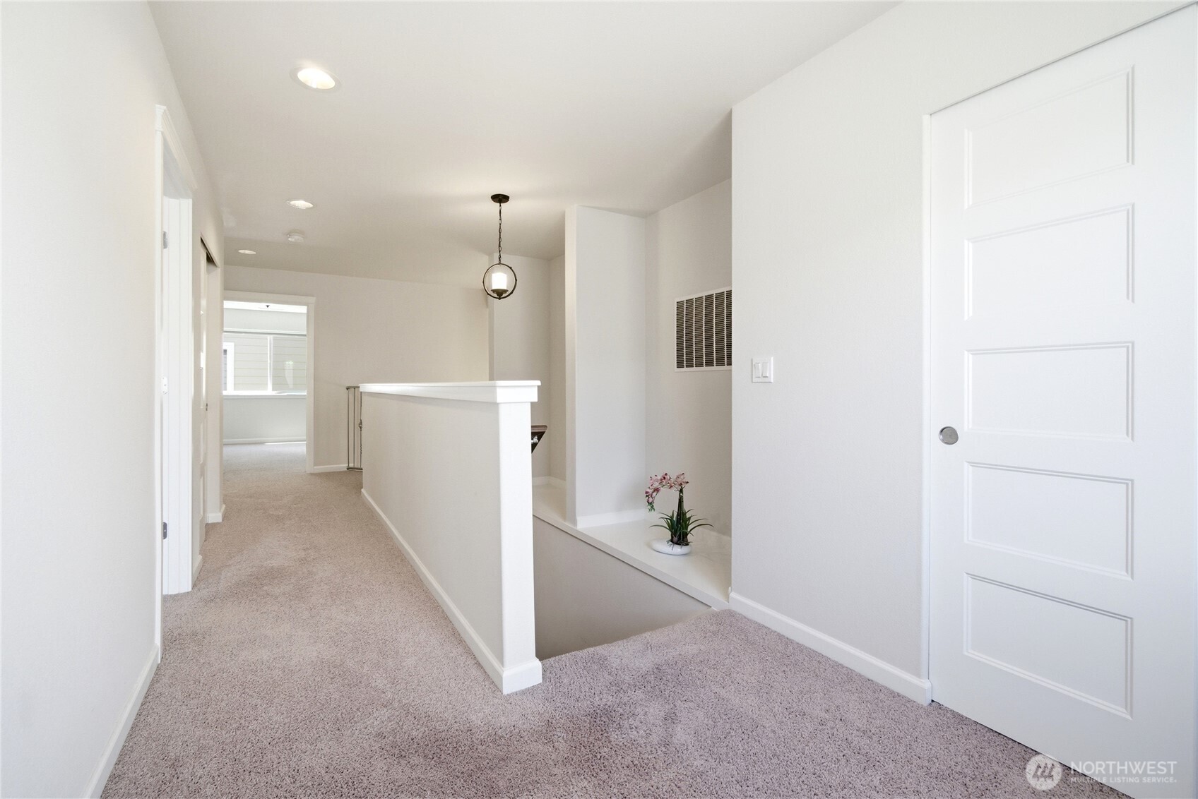 9639 6th Way SE