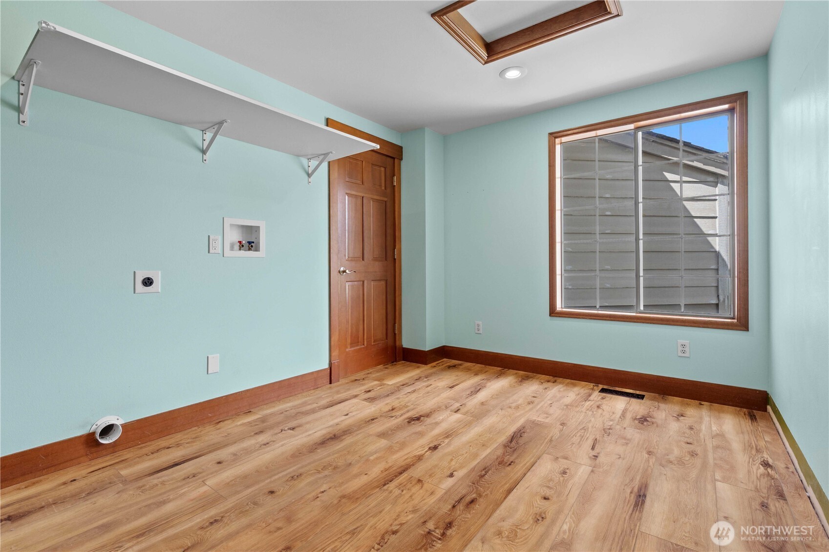 16405 86th Street E