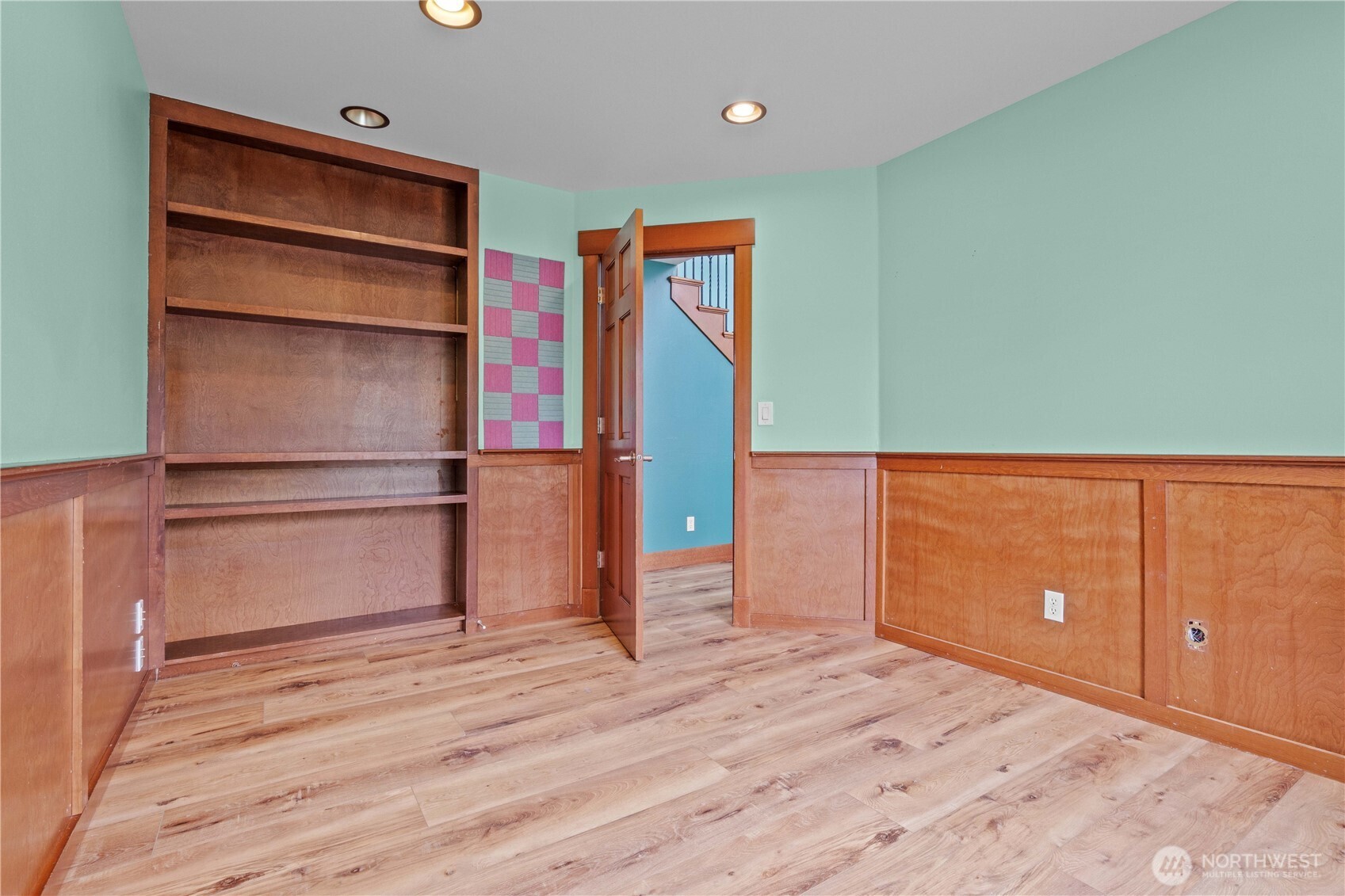 16405 86th Street E