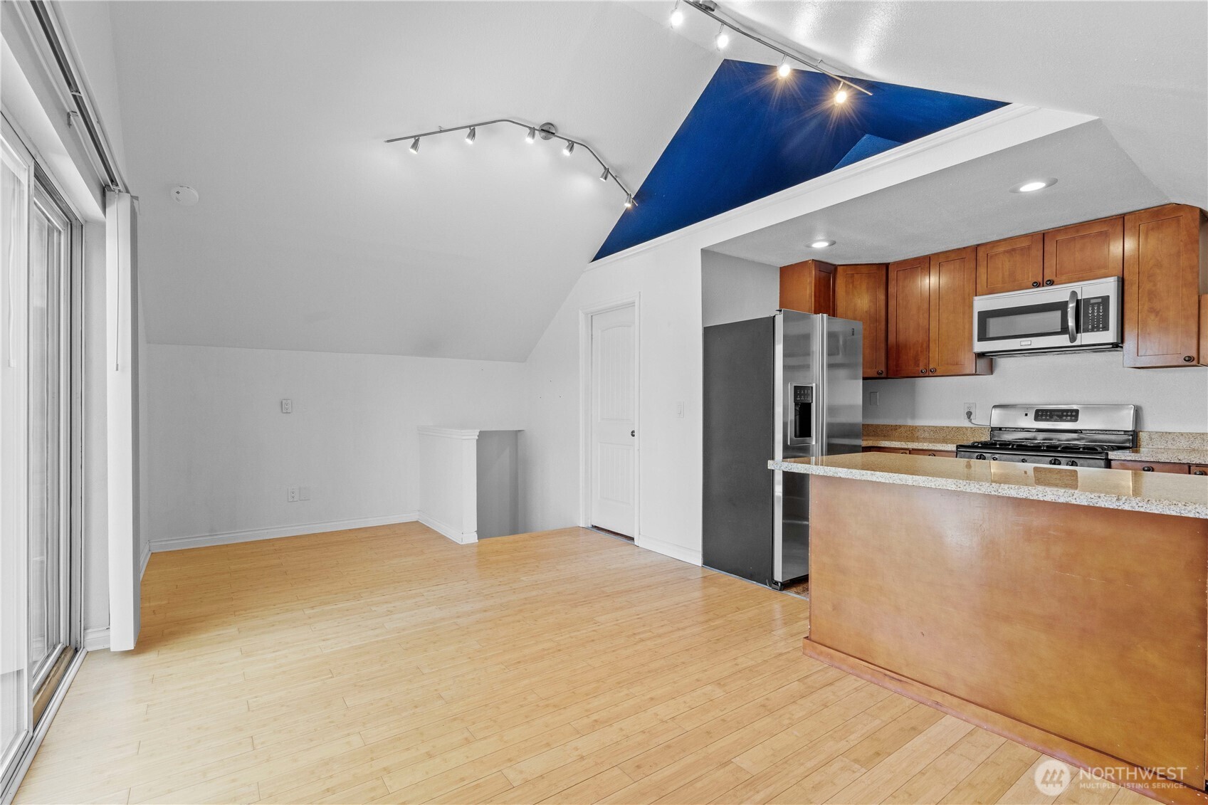 16405 86th Street E