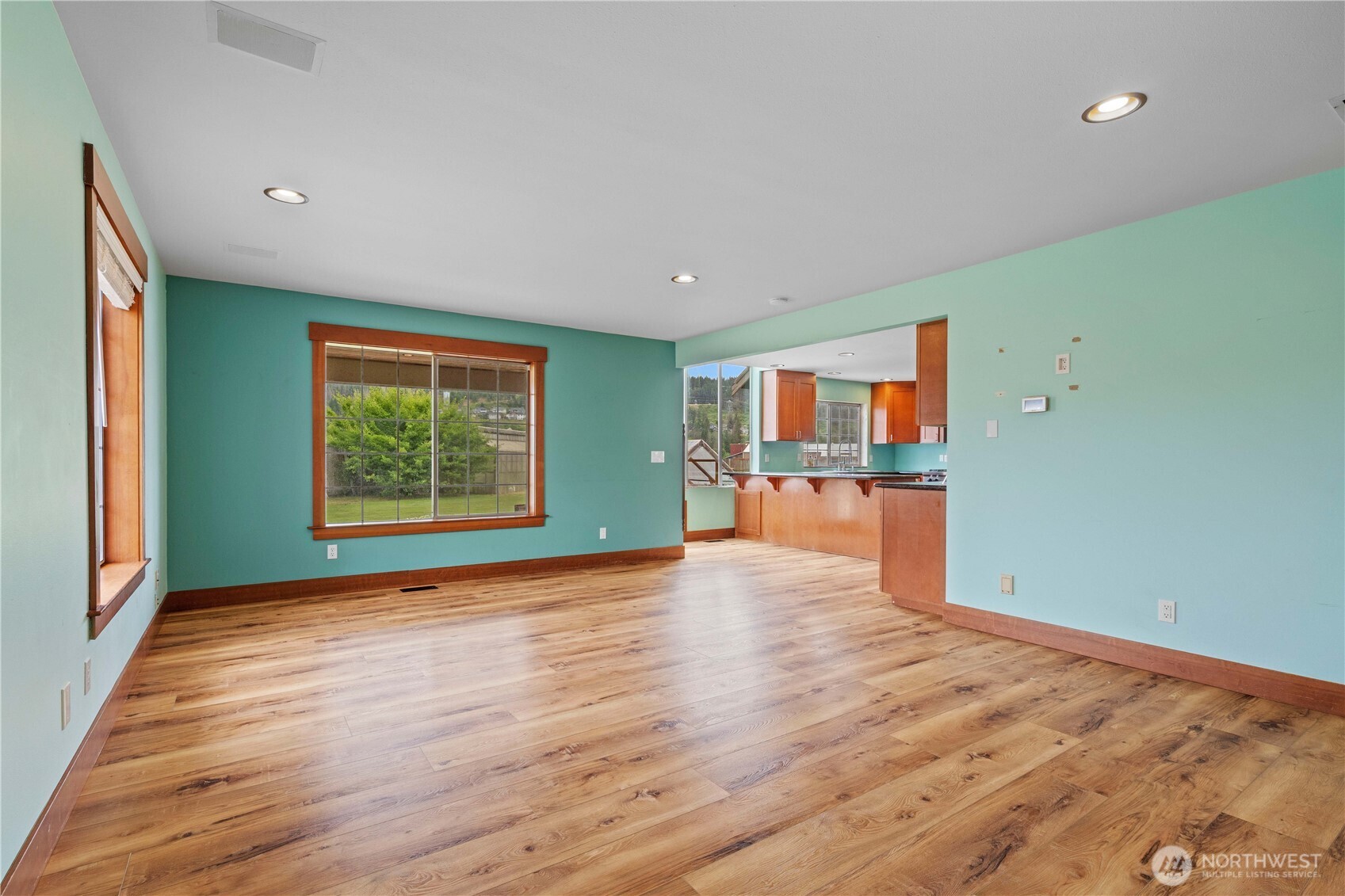 16405 86th Street E