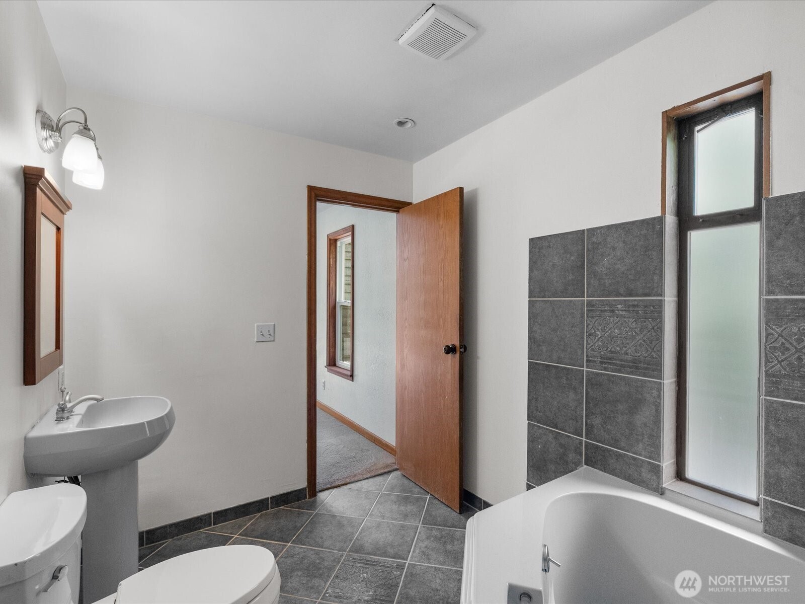 22288 NE Woodinville Duval Road