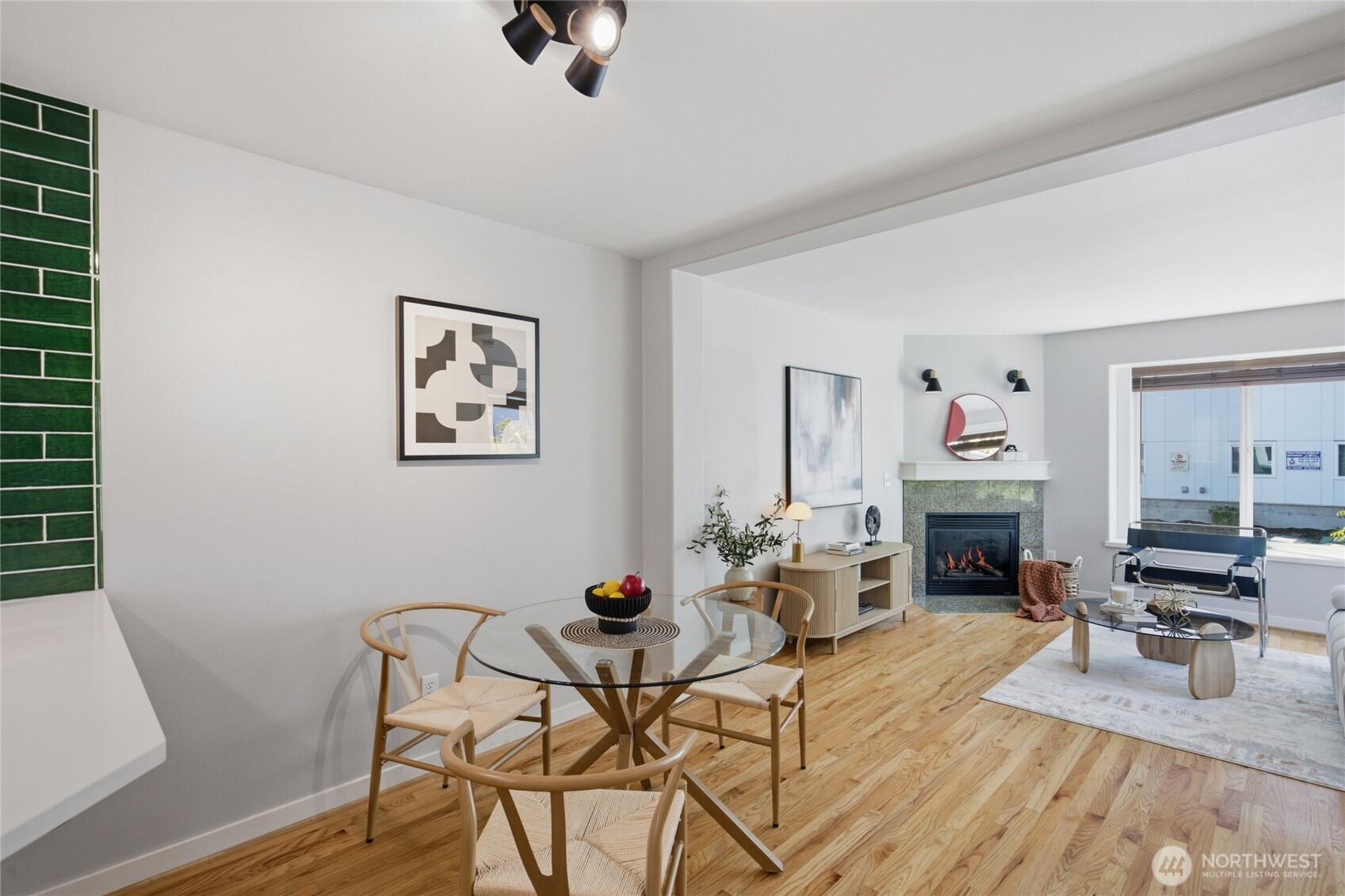 227 24th Avenue E Unit: B