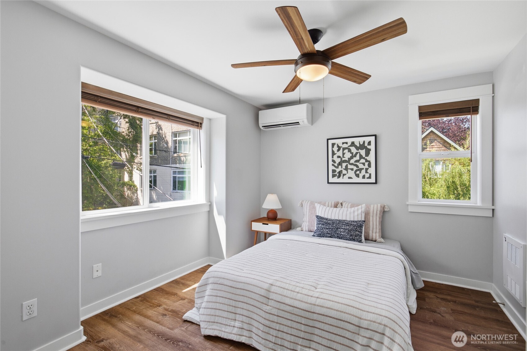 227 24th Avenue E Unit: B
