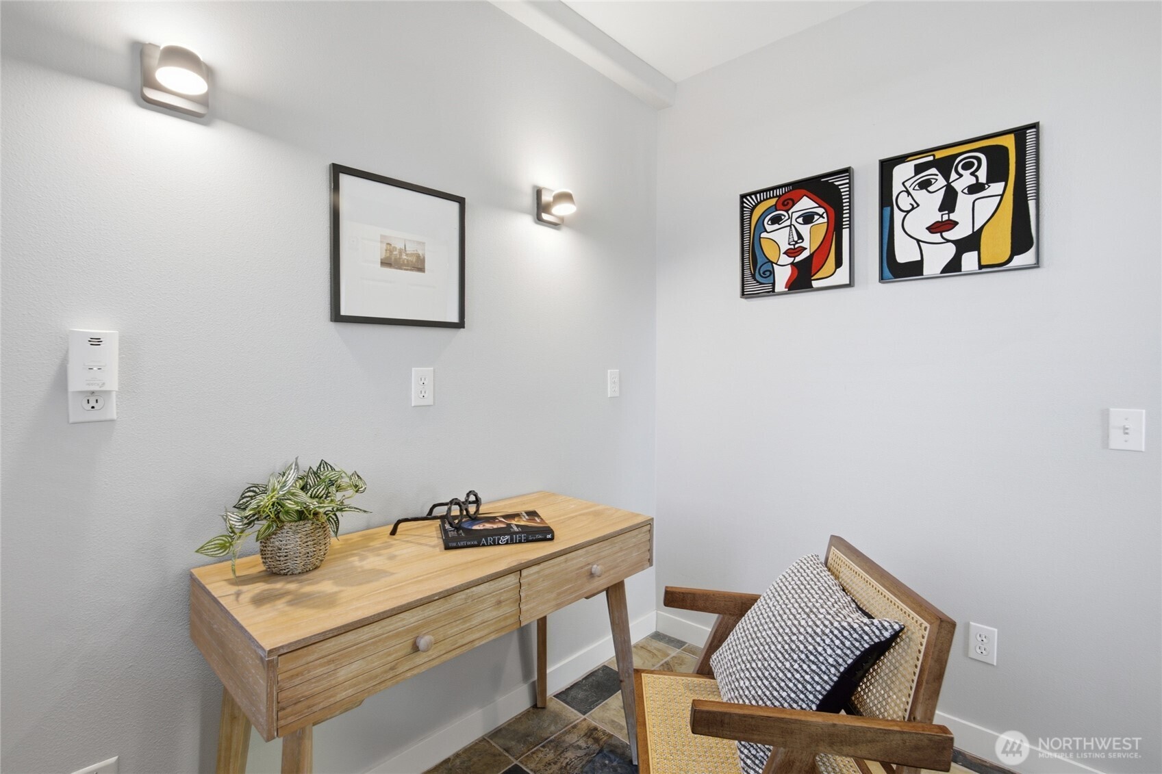 227 24th Avenue E Unit: B