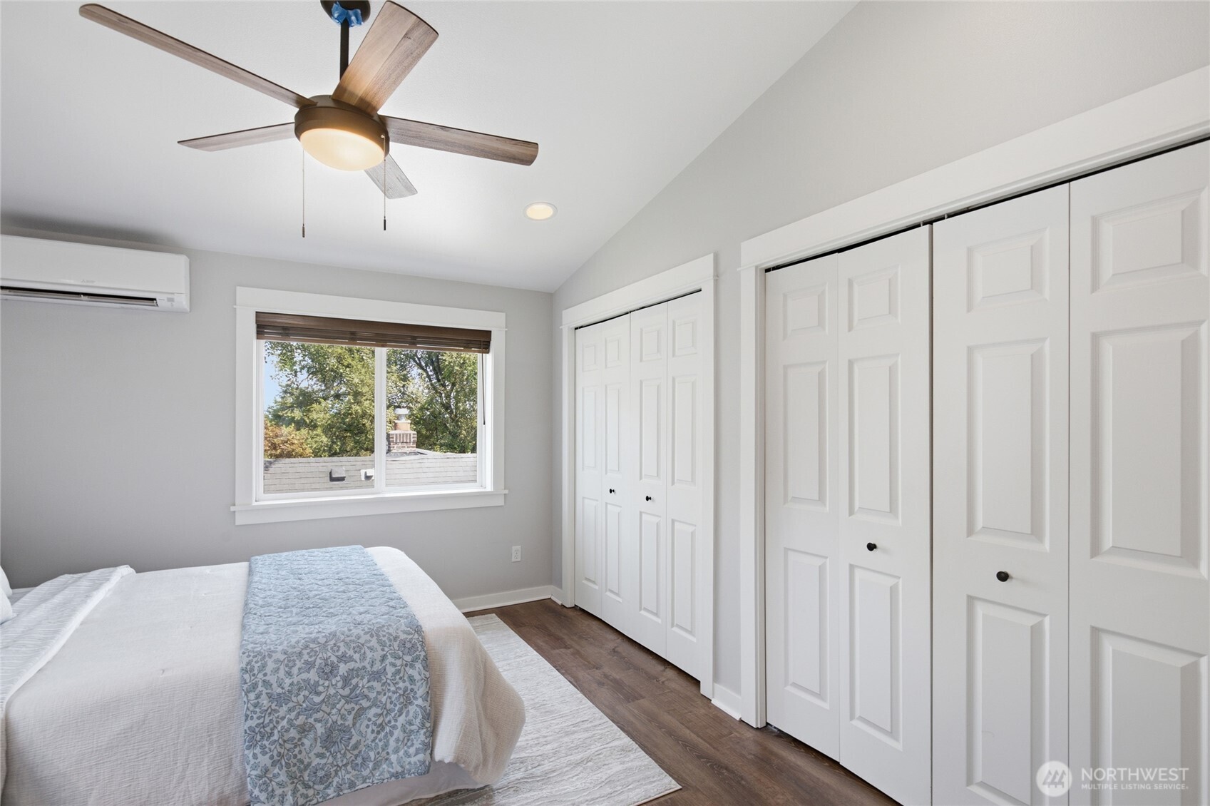 227 24th Avenue E Unit: B