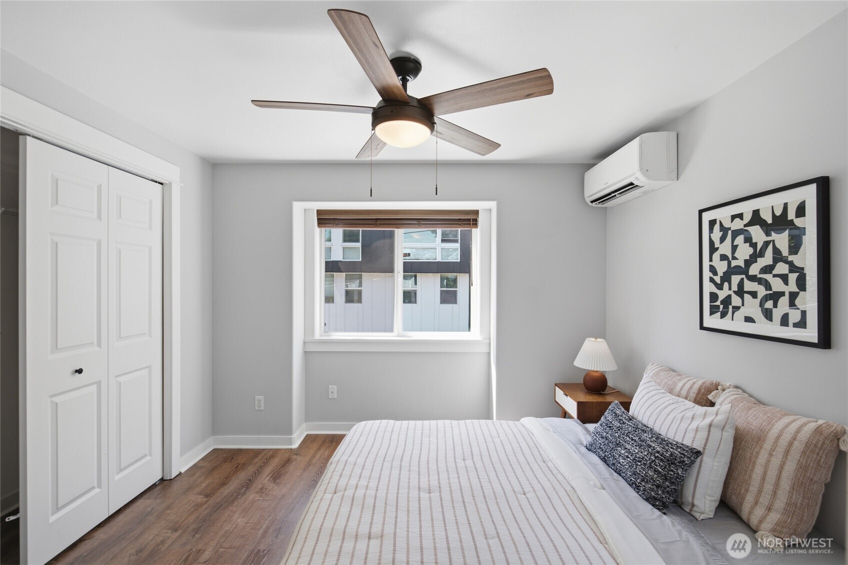 227 24th Avenue E Unit: B