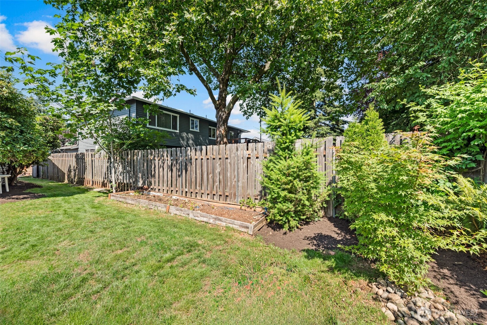 4303 NE 24th Street