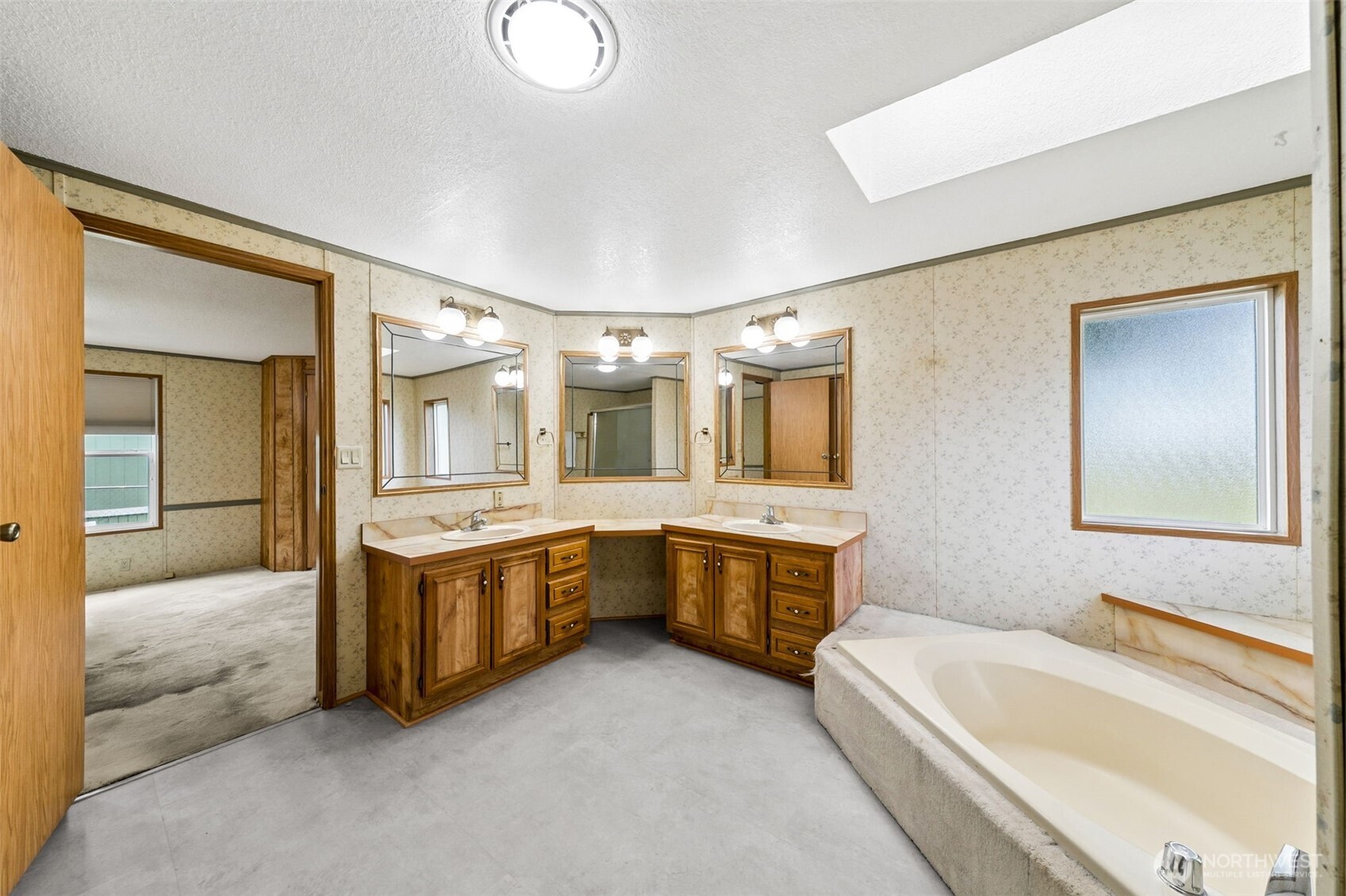 3225 M Street SE Unit: 112
