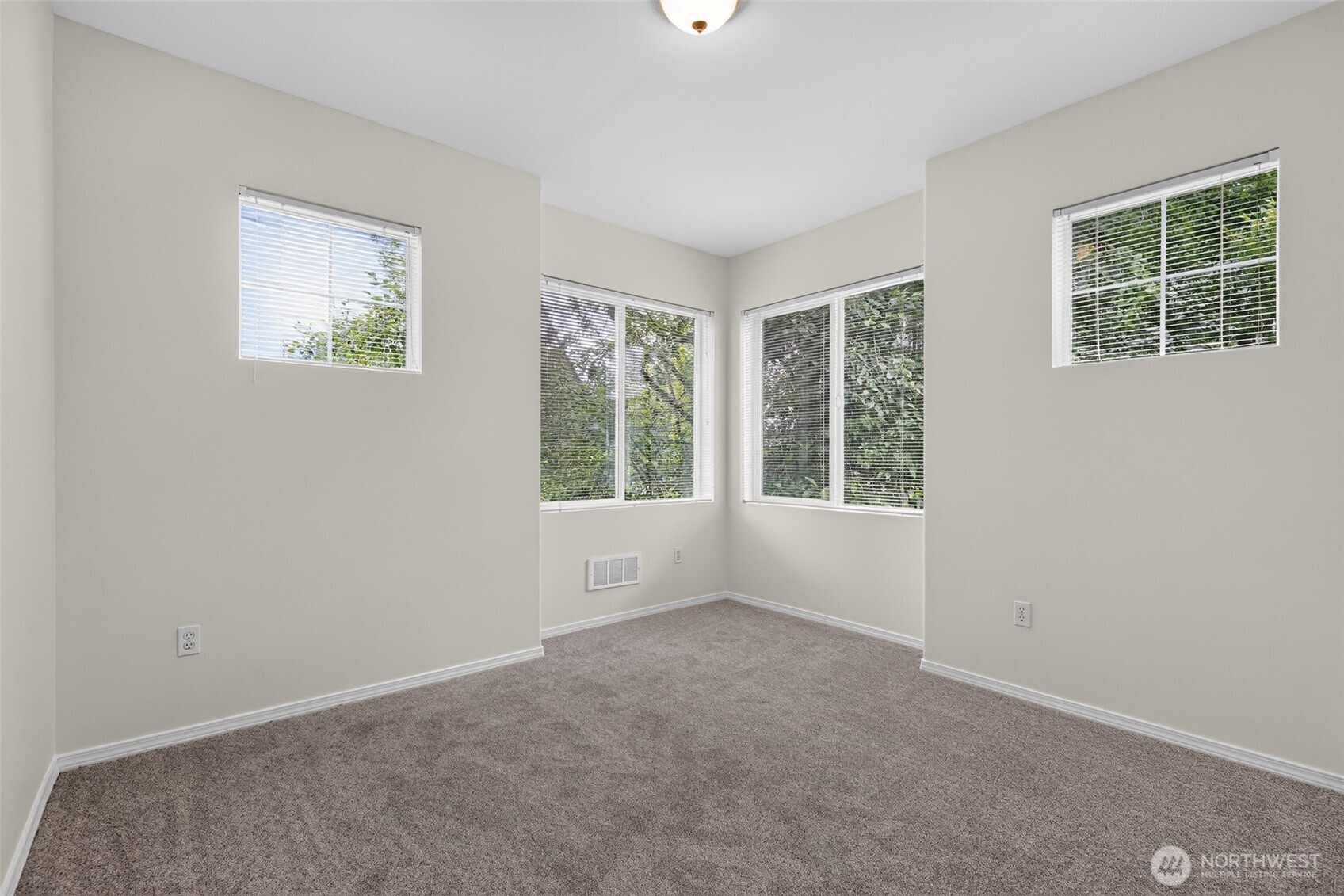 14915 38th Drive SE Unit: GG2038