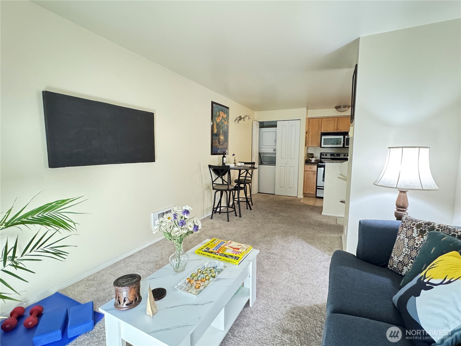 300 10th Avenue Unit: B305