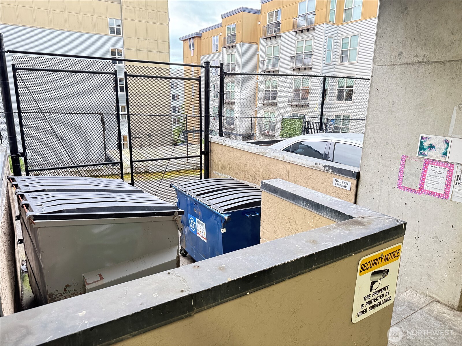 300 10th Avenue Unit: B305