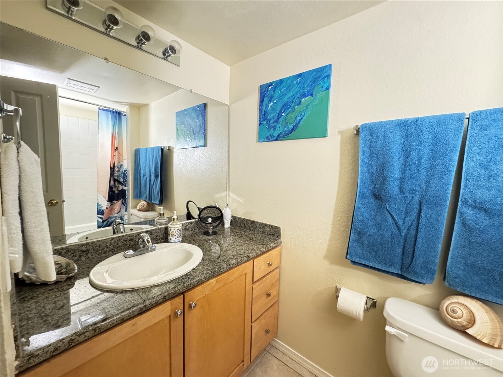300 10th Avenue Unit: B305