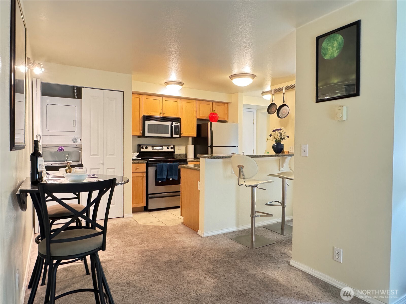 300 10th Avenue Unit: B305