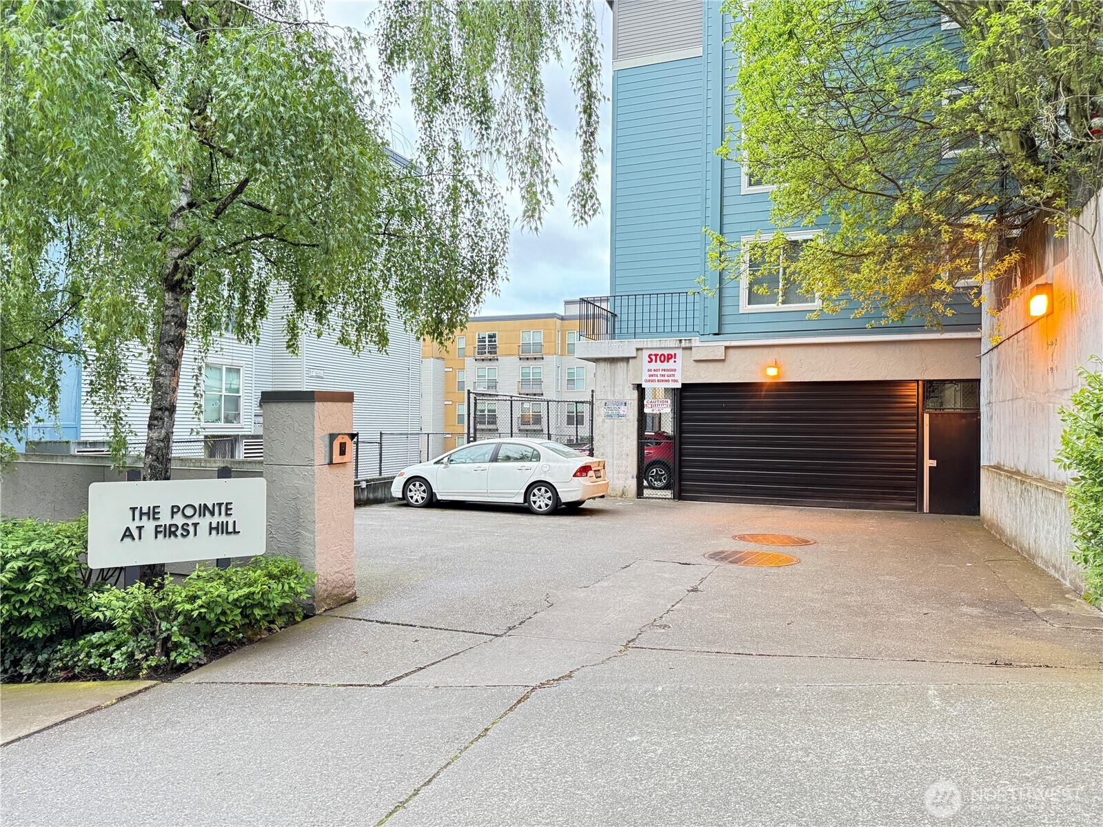 300 10th Avenue Unit: B305