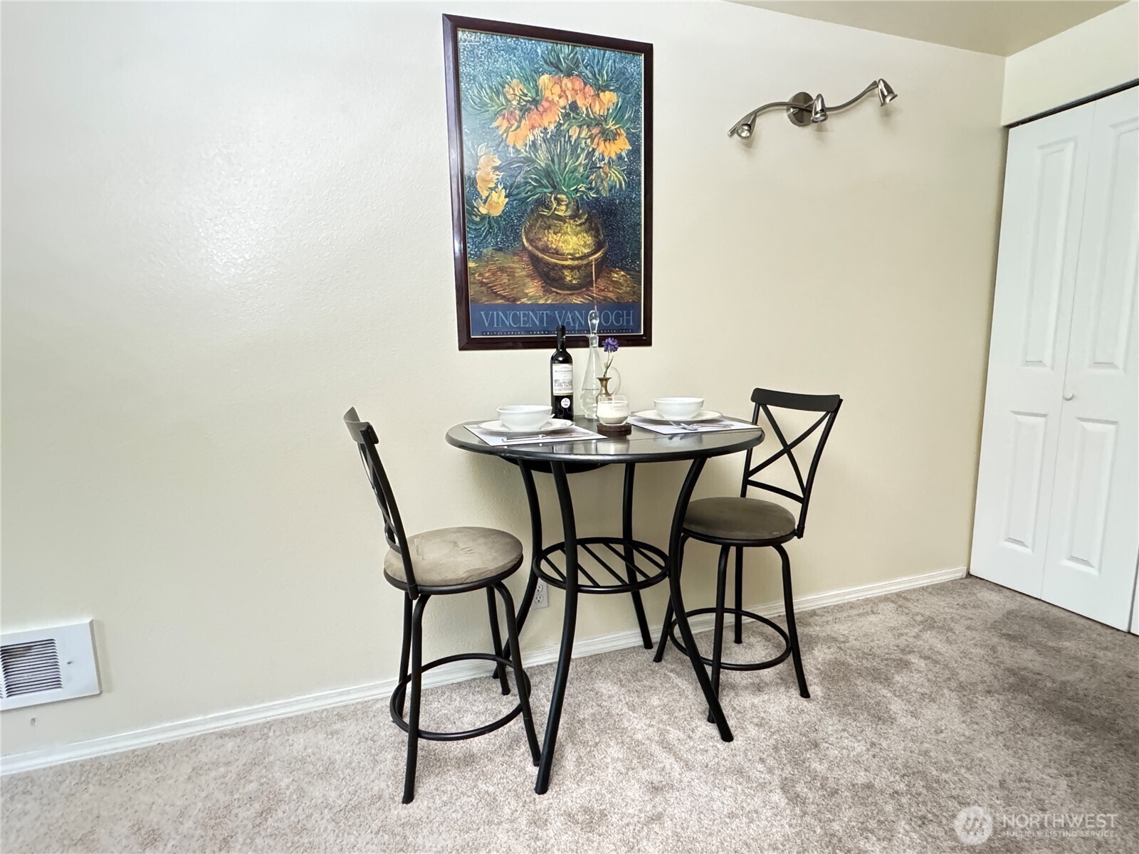 300 10th Avenue Unit: B305