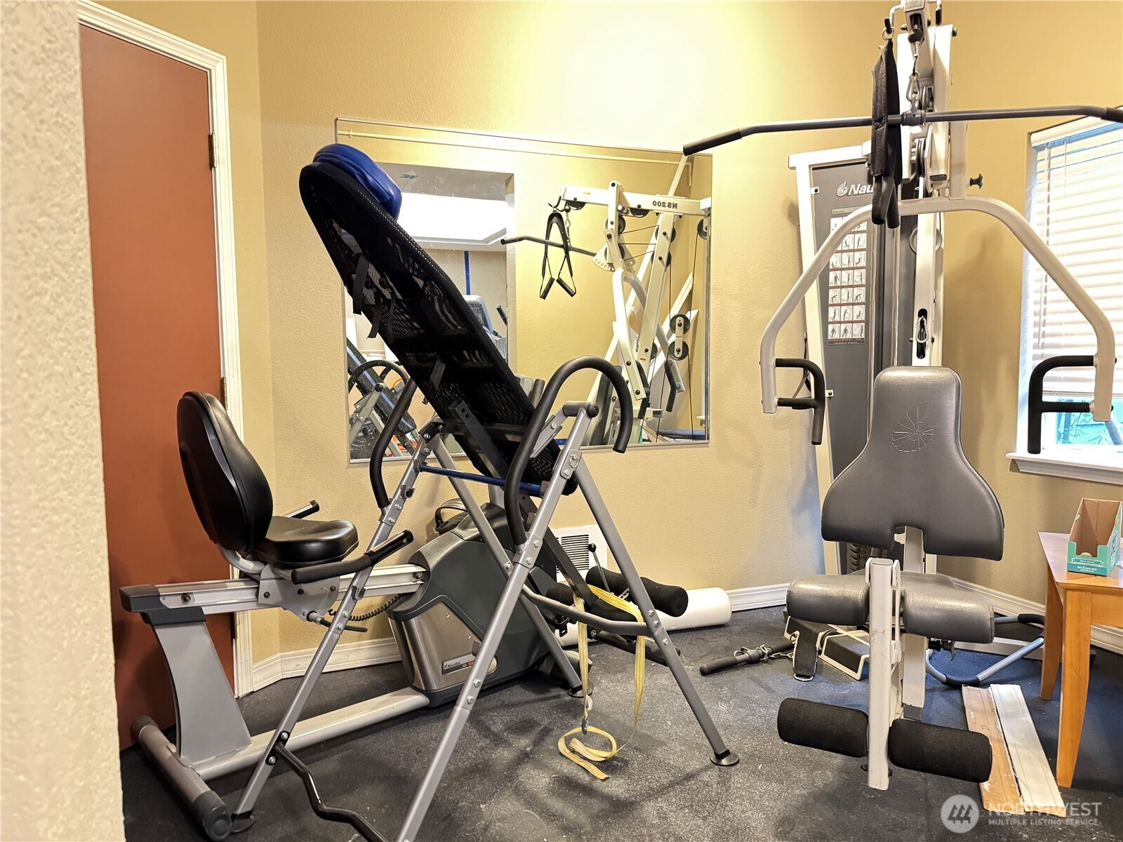 300 10th Avenue Unit: B305