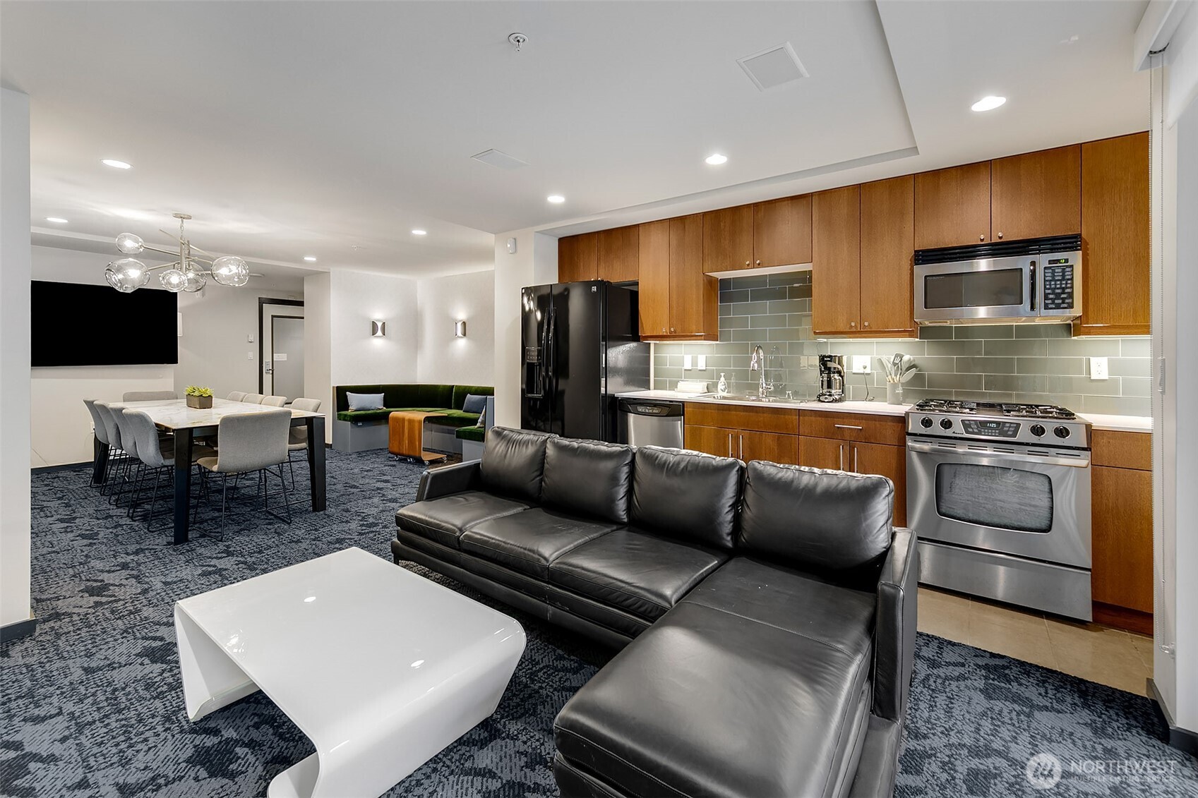 76 Cedar Street Unit: 603