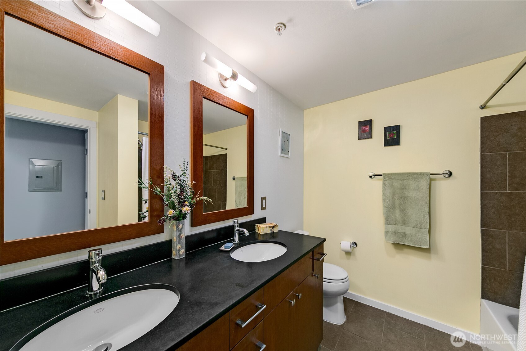 76 Cedar Street Unit: 603
