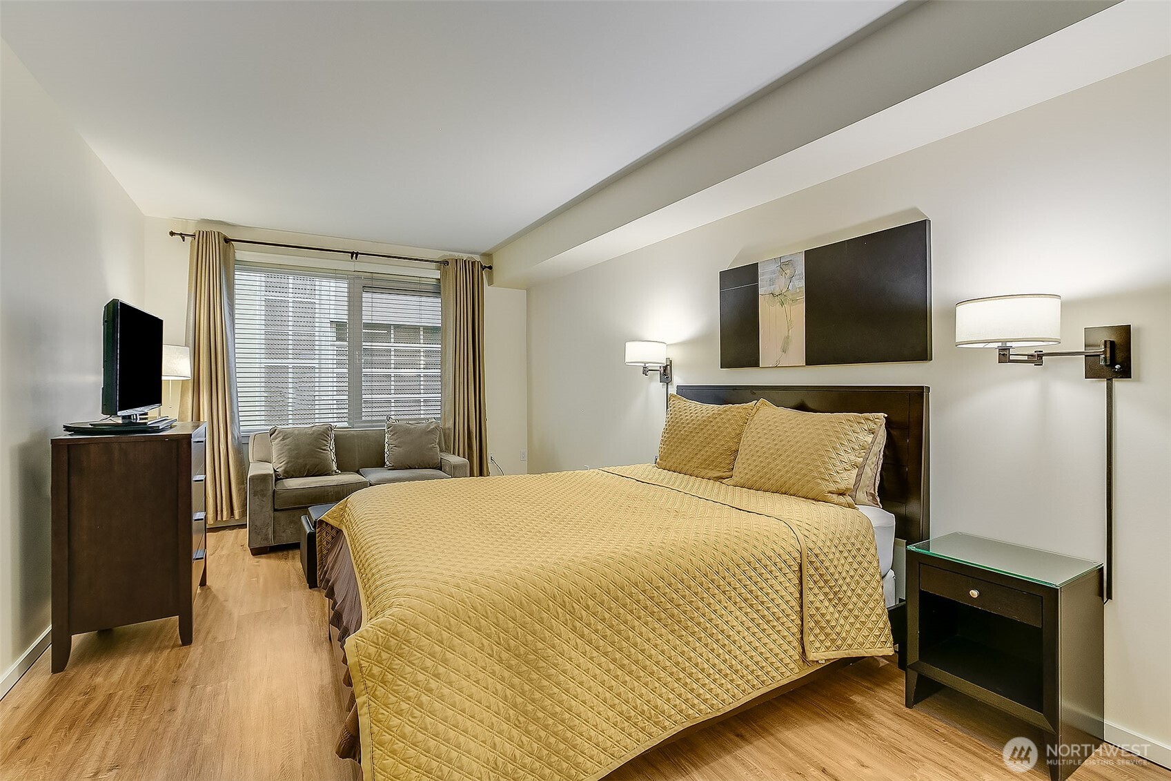 76 Cedar Street Unit: 603