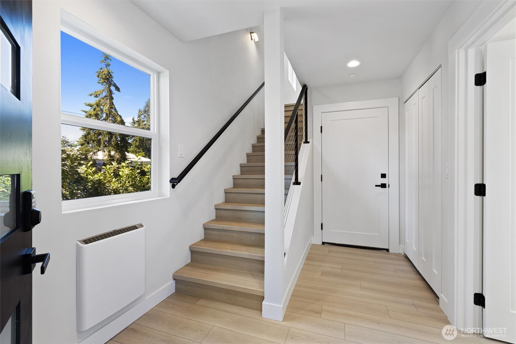 7103 210 Street SW Unit: B