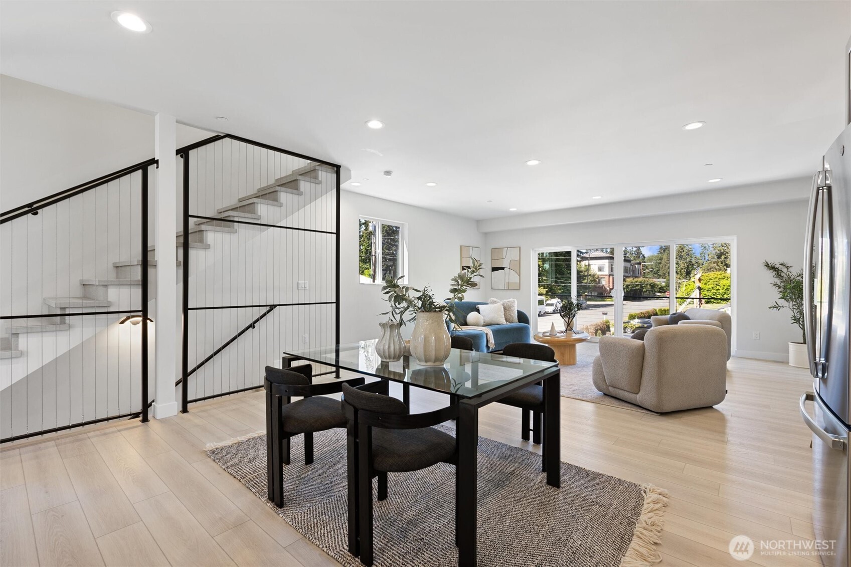 7103 210 Street SW Unit: B