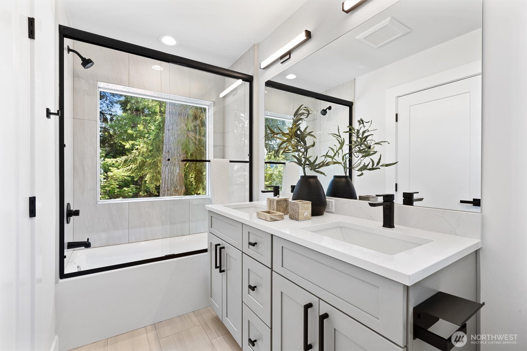7103 210 Street SW Unit: B