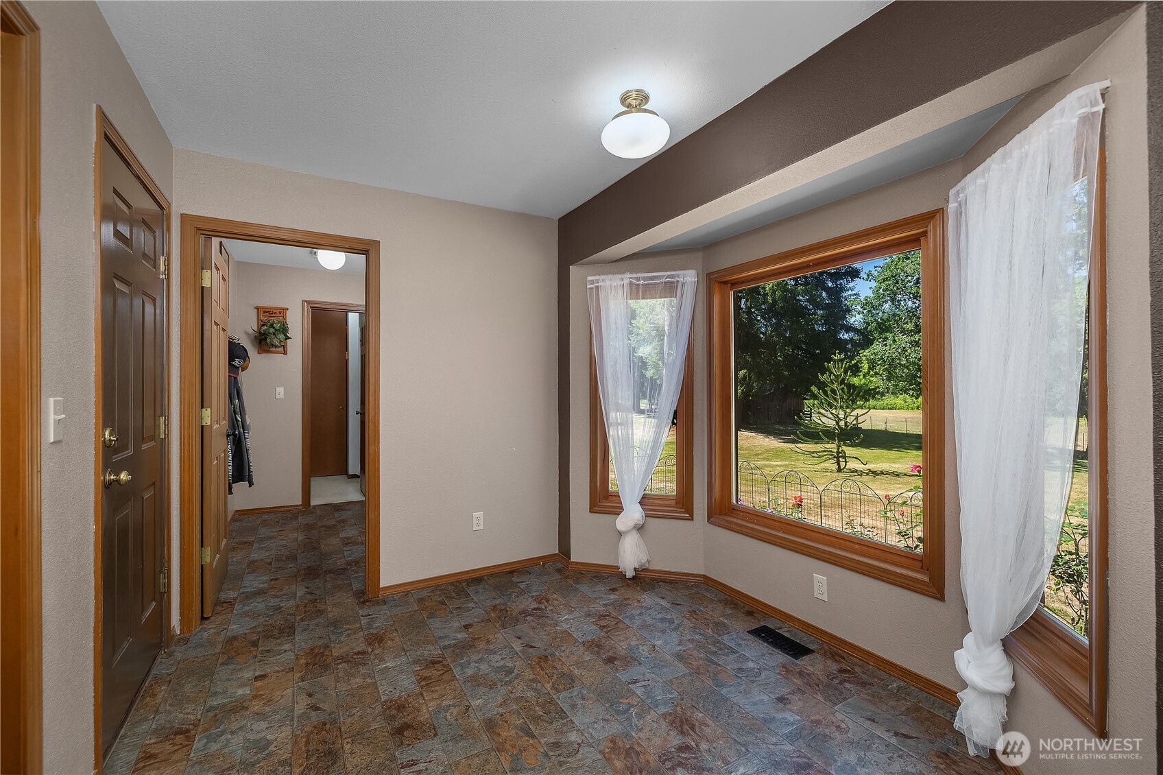 18121 Mi Lane SW