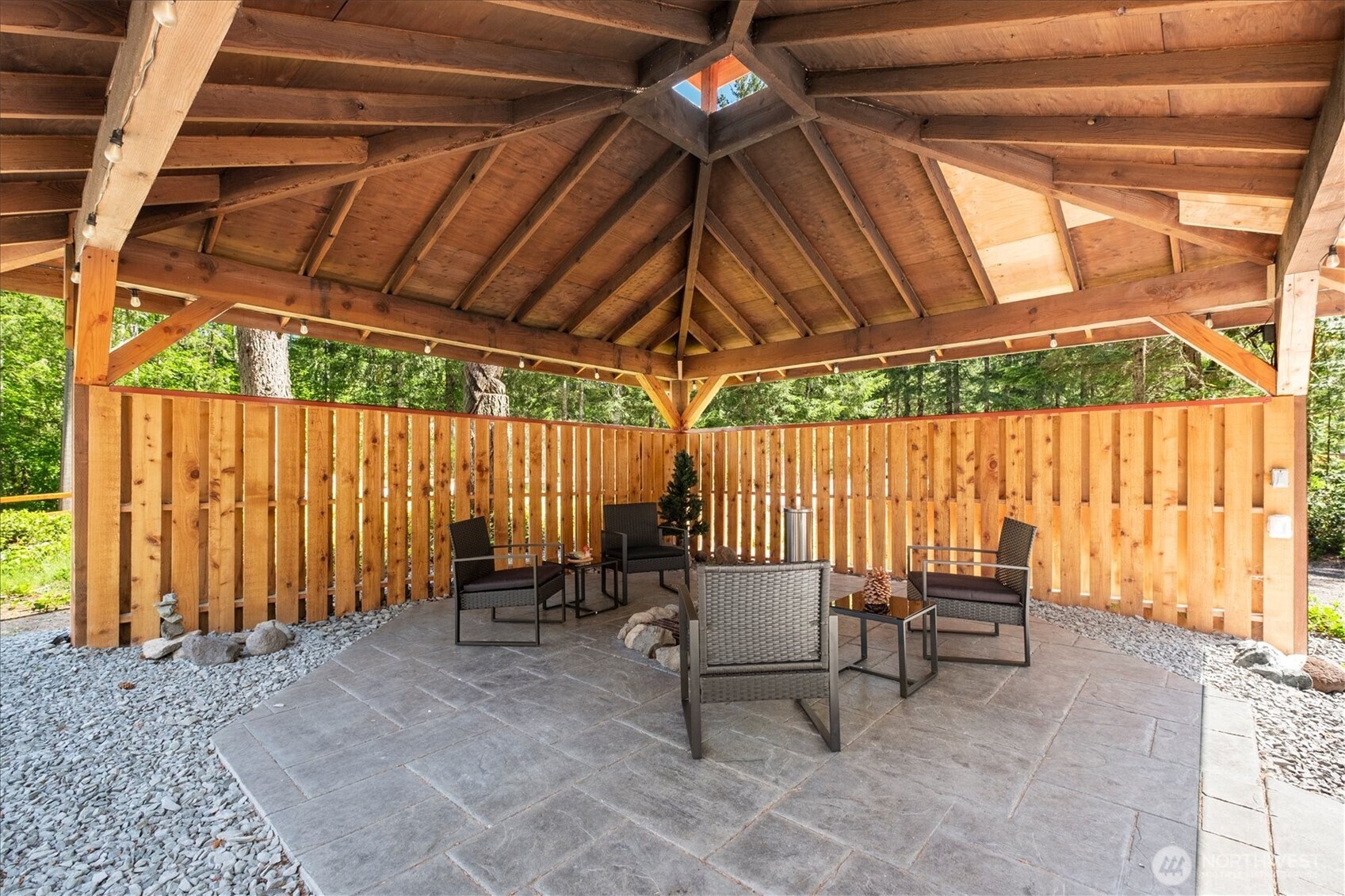 321 Paradise Drive