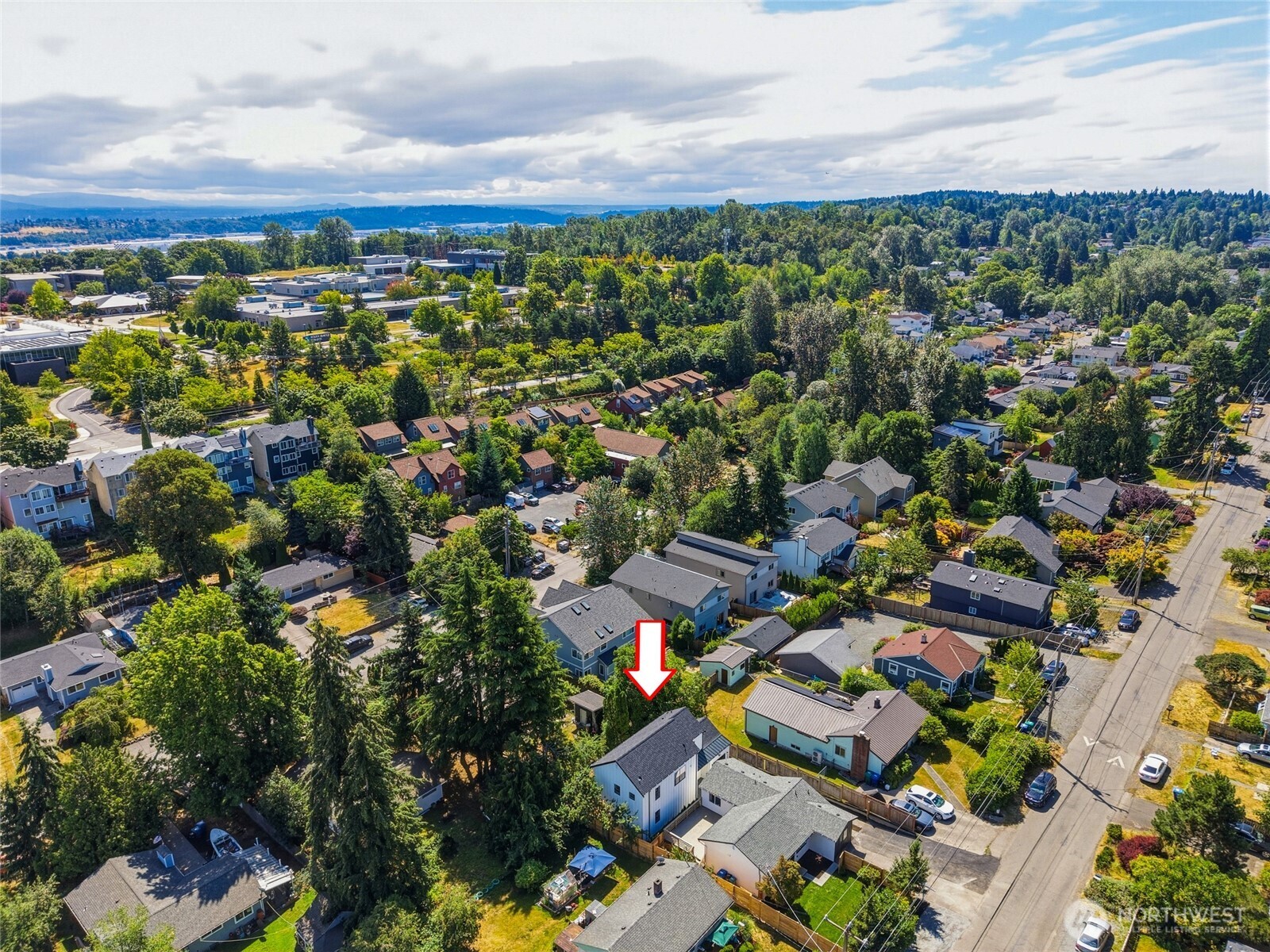 5948 18 Avenue SW Unit: 2