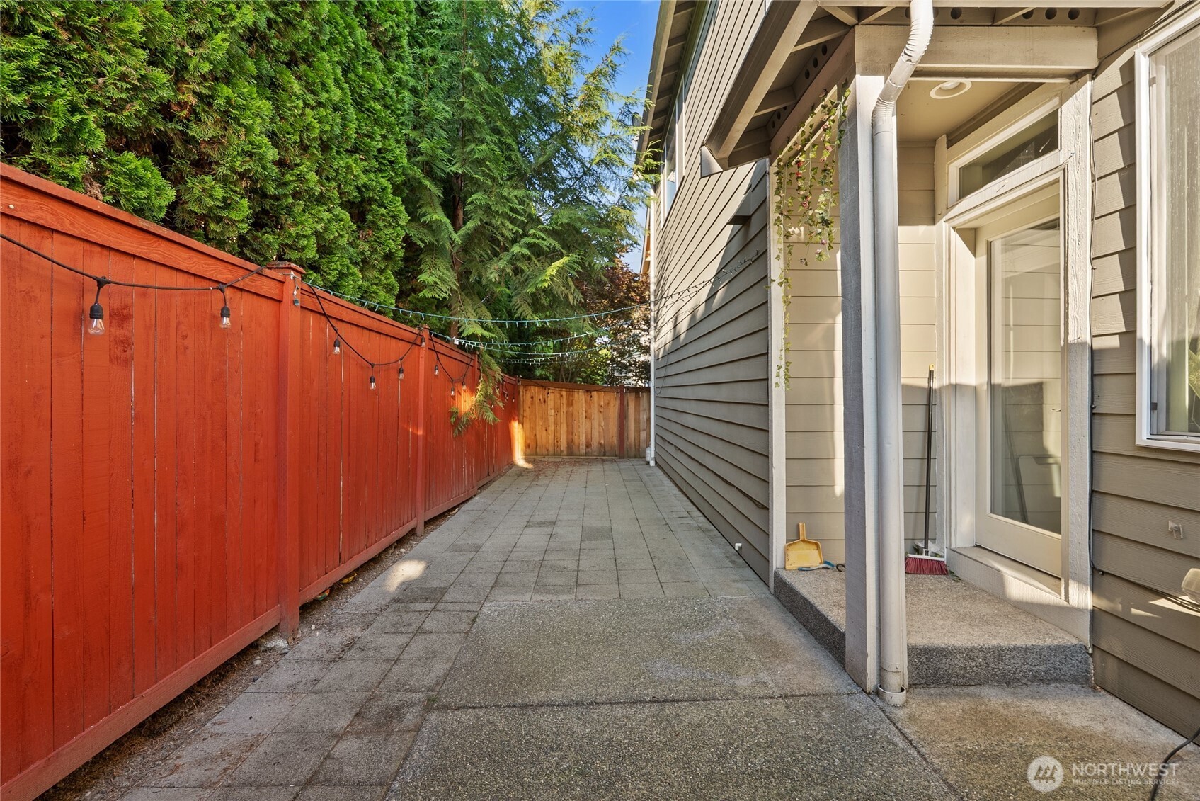 17252 NE 119th Way