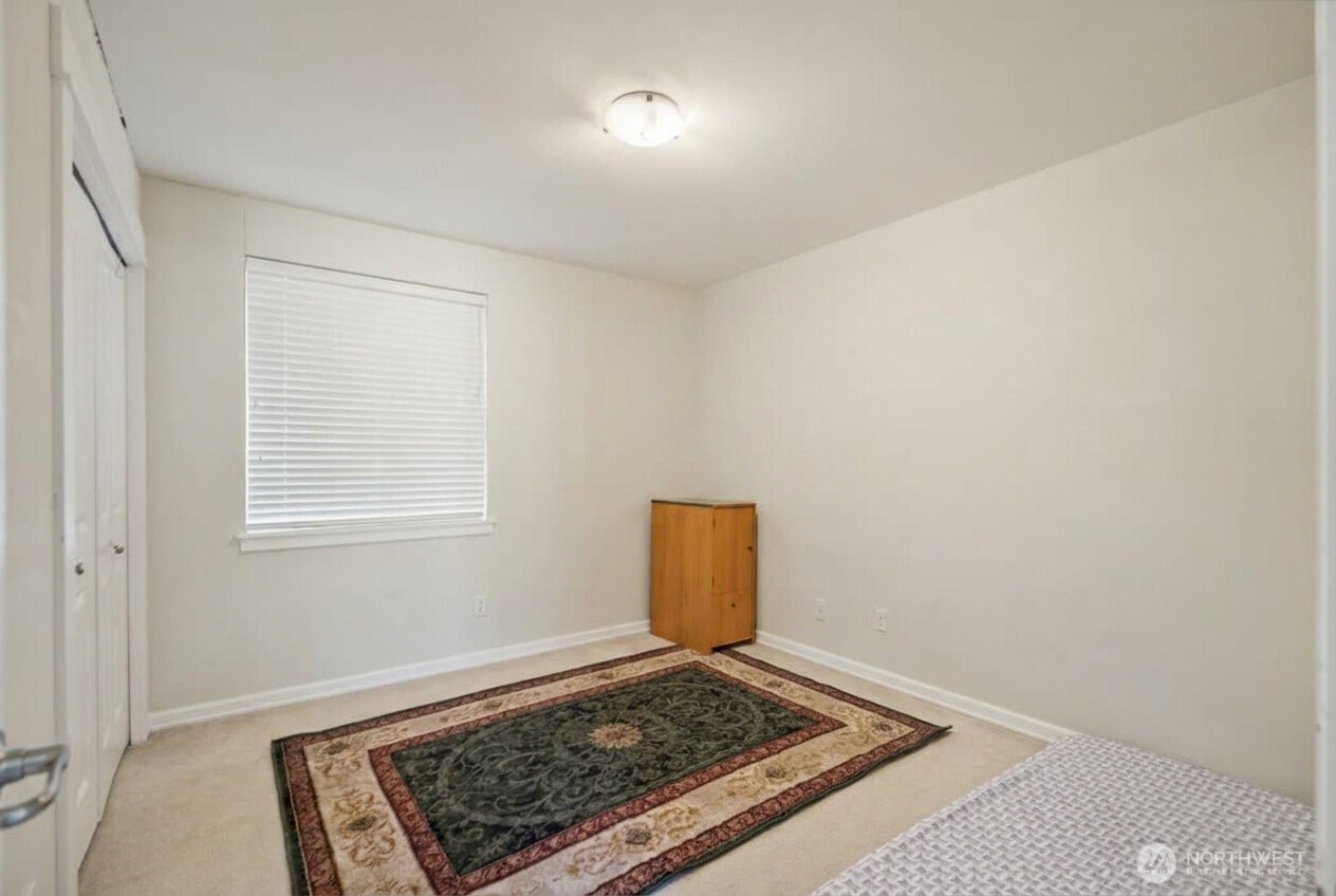17252 NE 119th Way