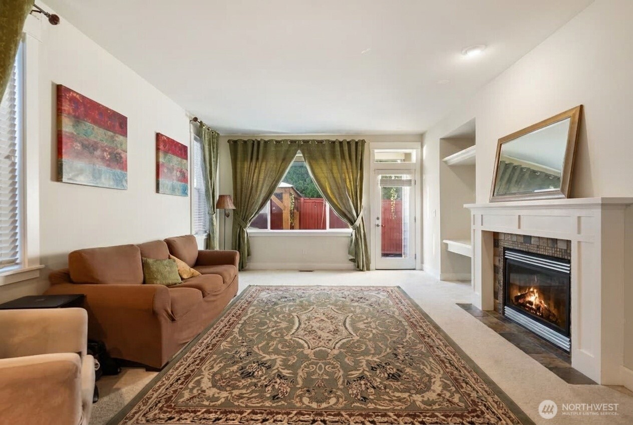 17252 NE 119th Way