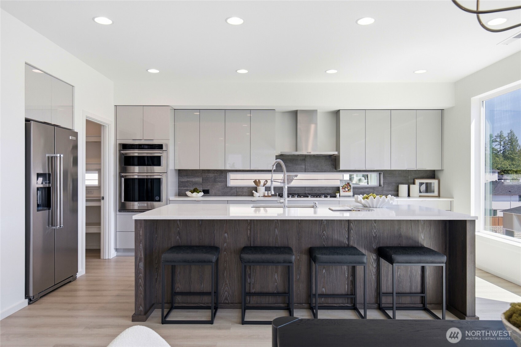 5810 160th Street SW