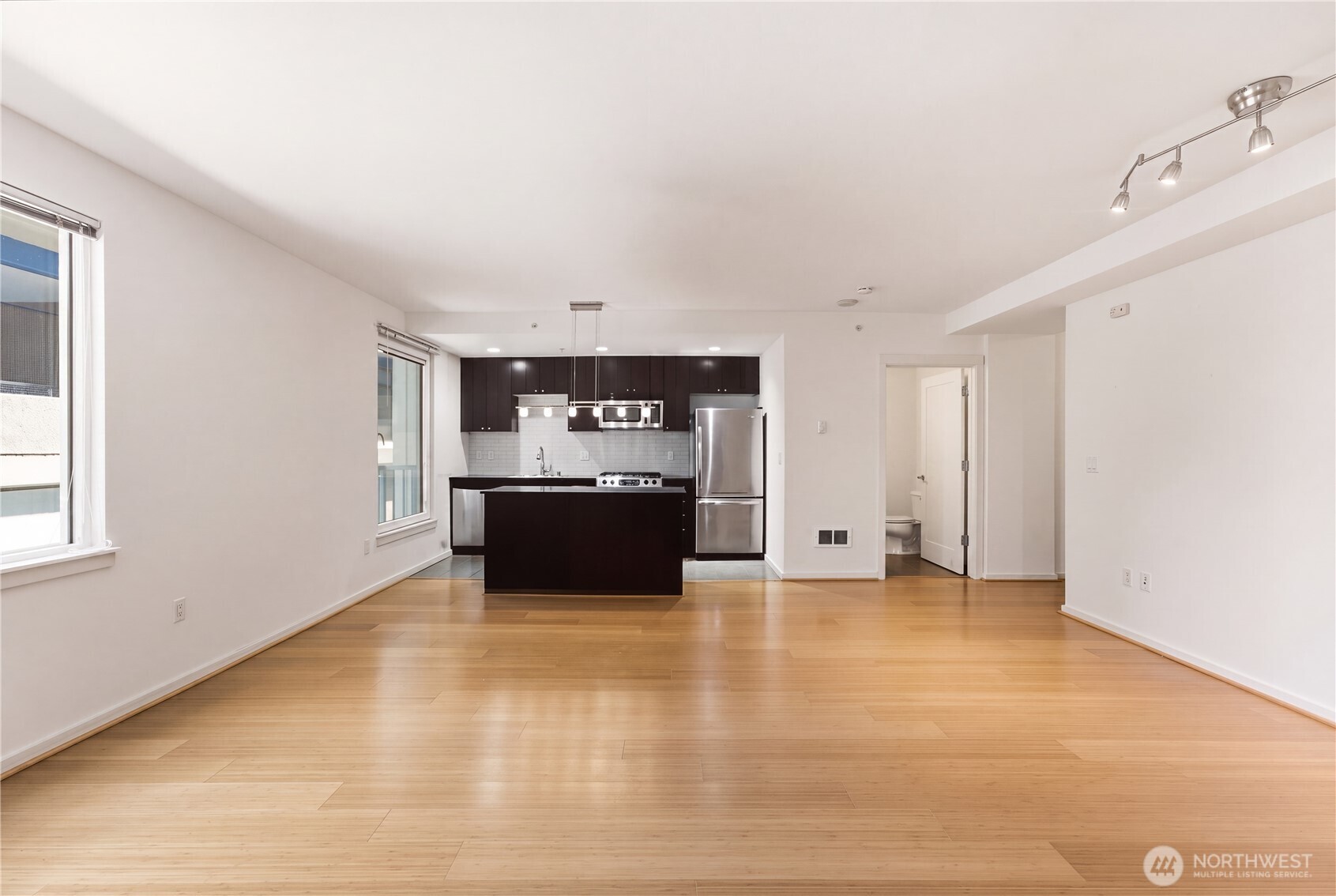 76 Cedar Street Unit: 405