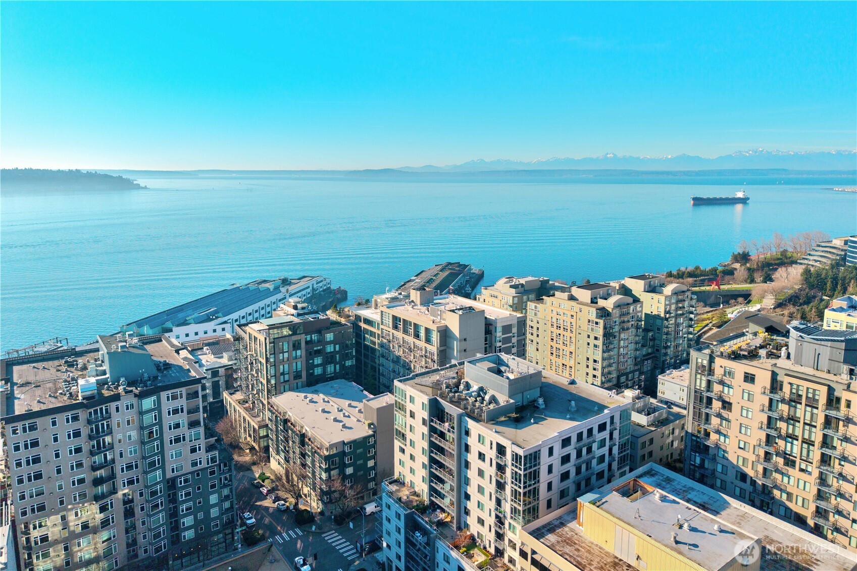 76 Cedar Street Unit: 405