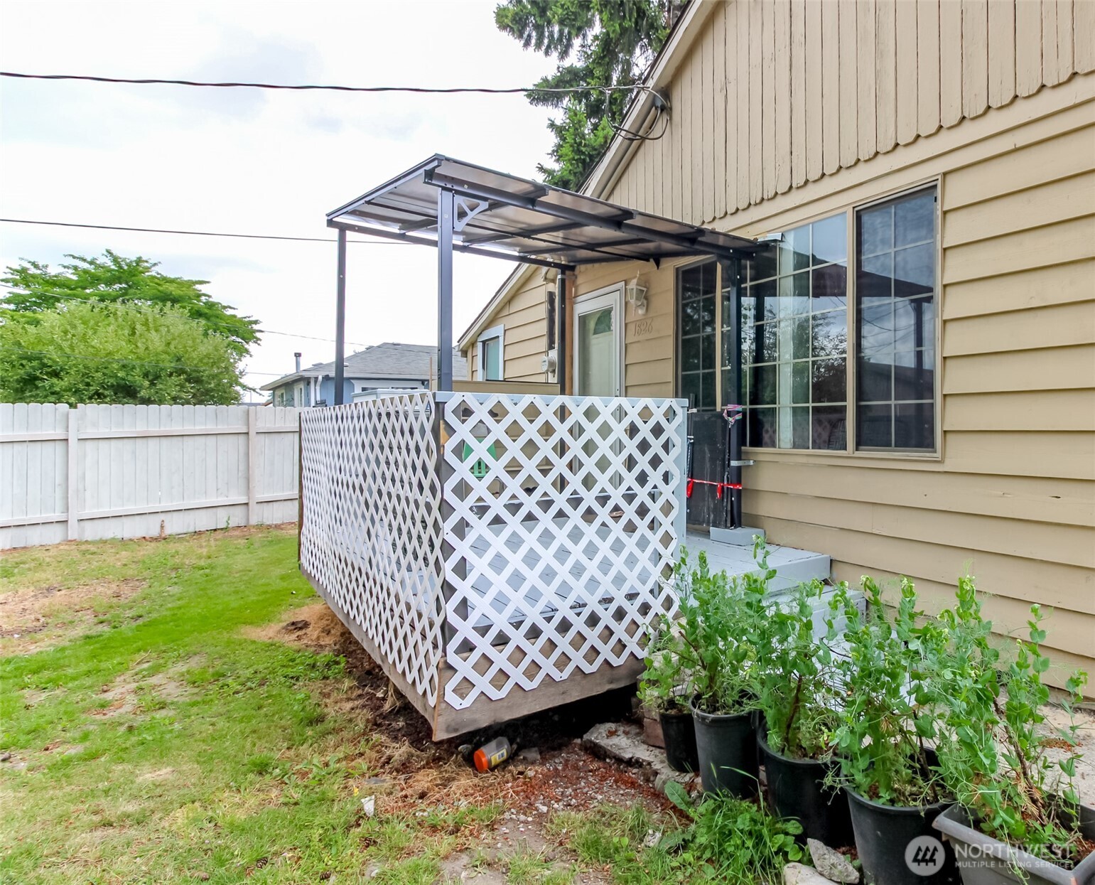 1826 G Street SE