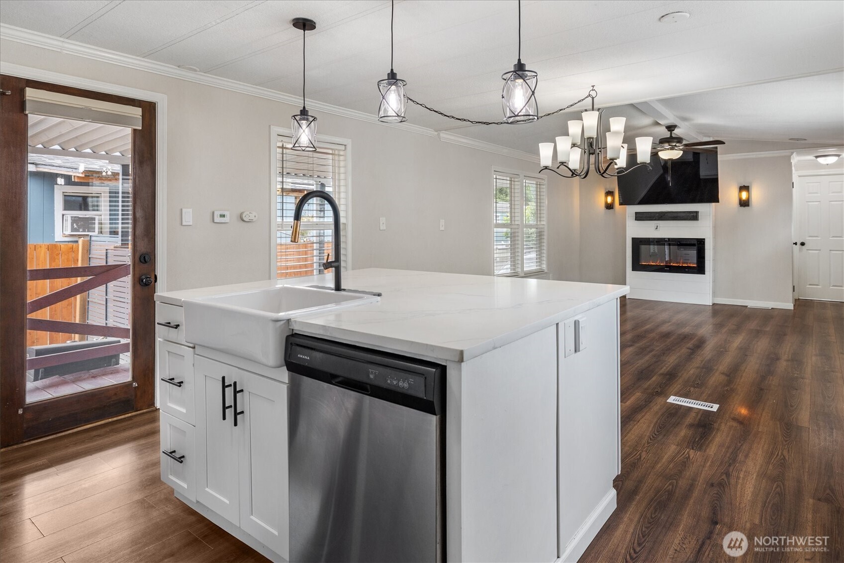 602 E 29th Street Unit: 71