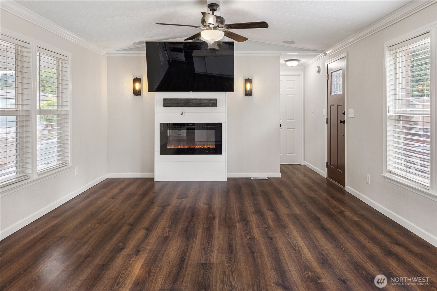602 E 29th Street Unit: 71