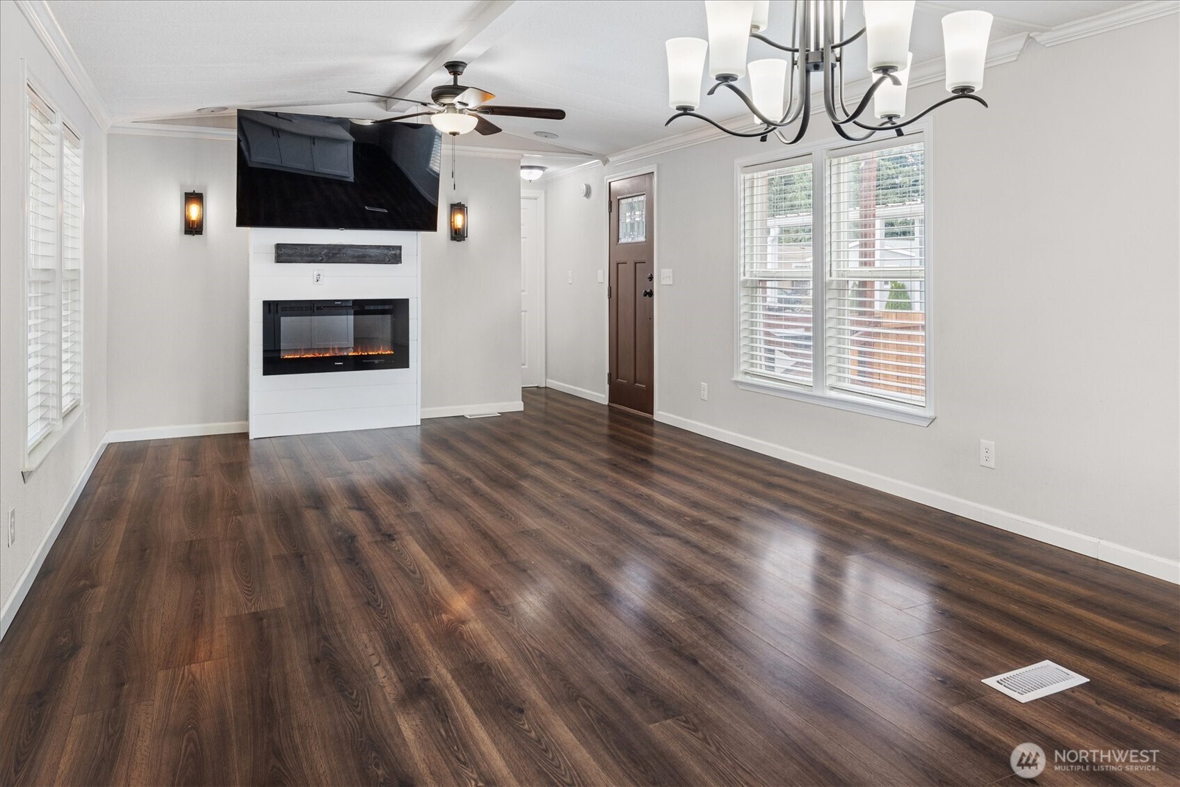 602 E 29th Street Unit: 71