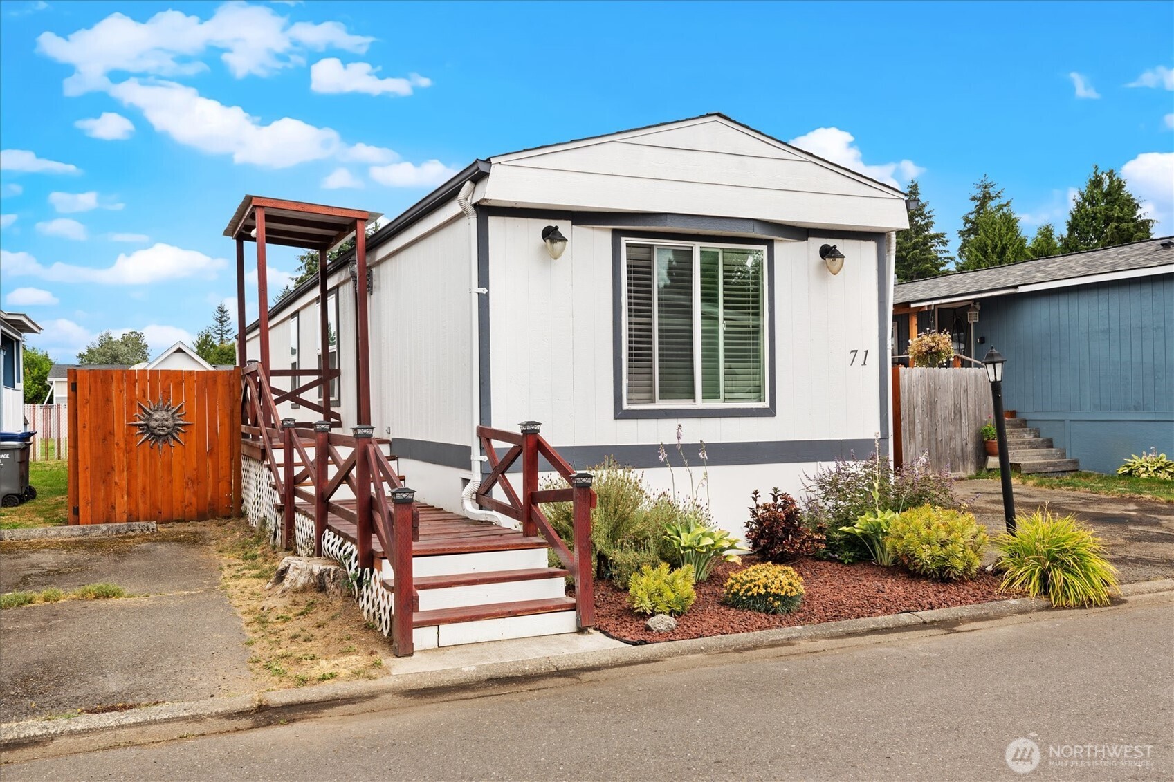 602 E 29th Street Unit: 71