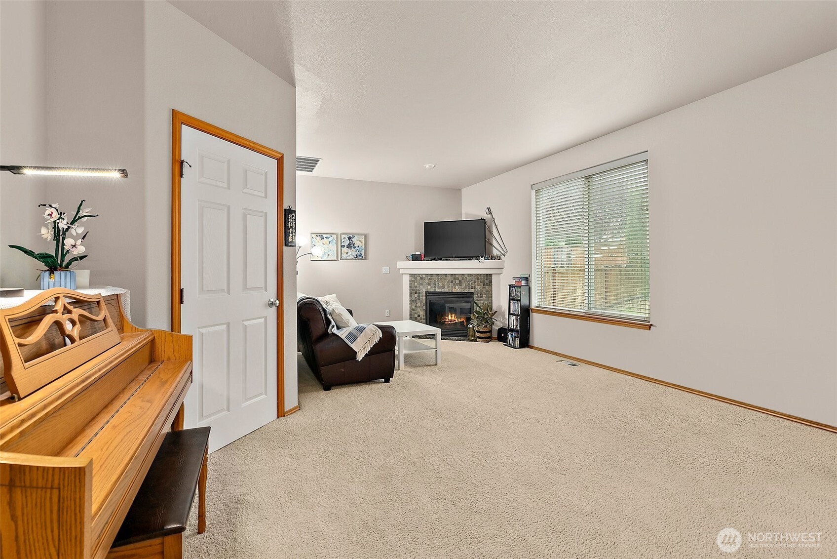 4344 Blackstone Drive SW